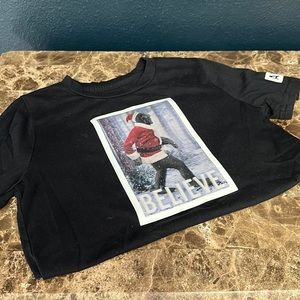 Abercrombie kids holiday T-shirt